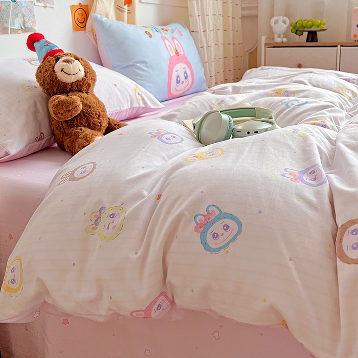 91家纺网 家纺一手货源 找家纺 海岛哥哥 2025新款105克软绵绵大版枕套四件套系列-大床图（有买家秀）玩偶合集