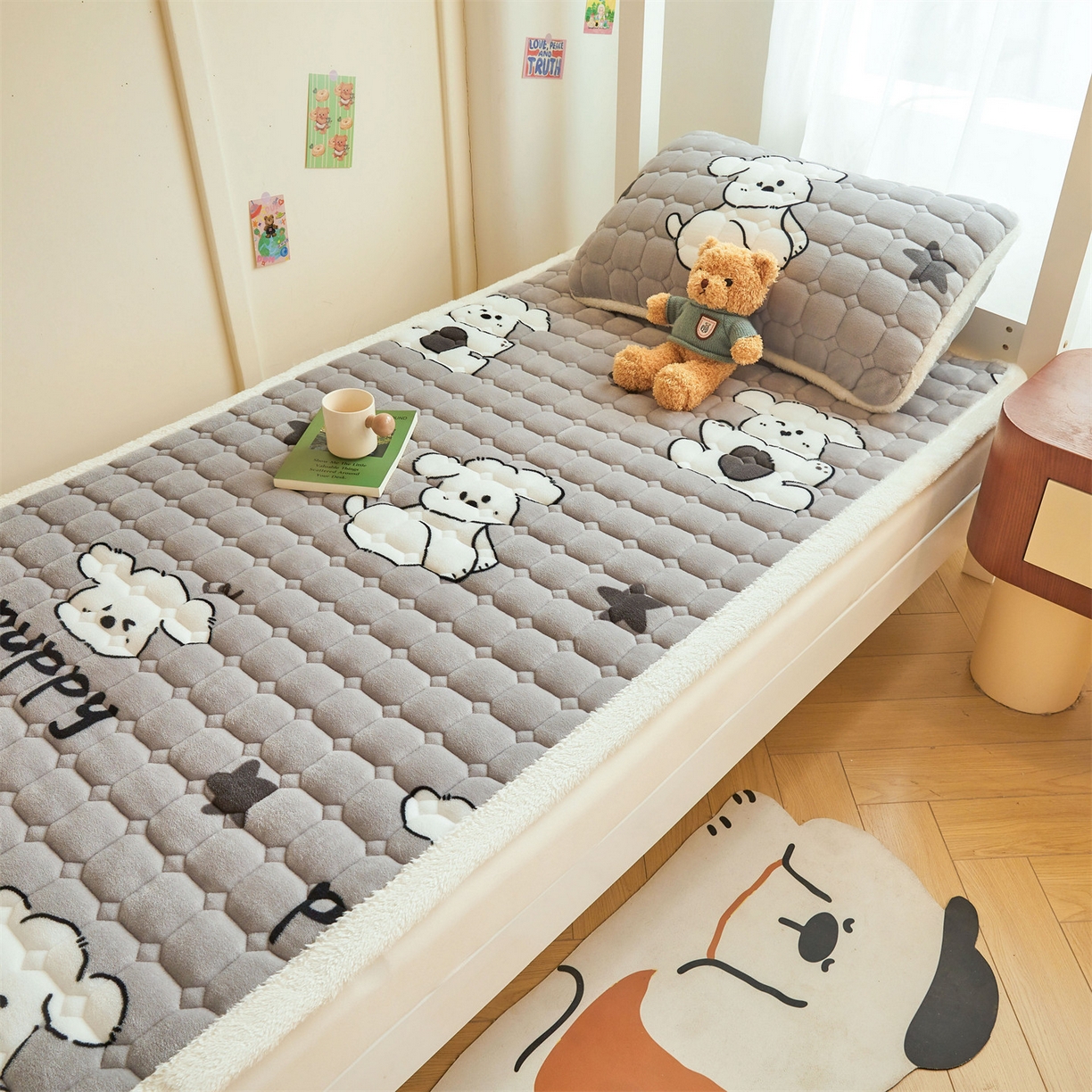 91家纺网 家纺一手货源 找家纺 雯豆家纺 【加厚款】2025新款牛奶绒床褥床垫学生宿舍床护垫子 牛奶绒床褥-皮皮狗【加厚款】