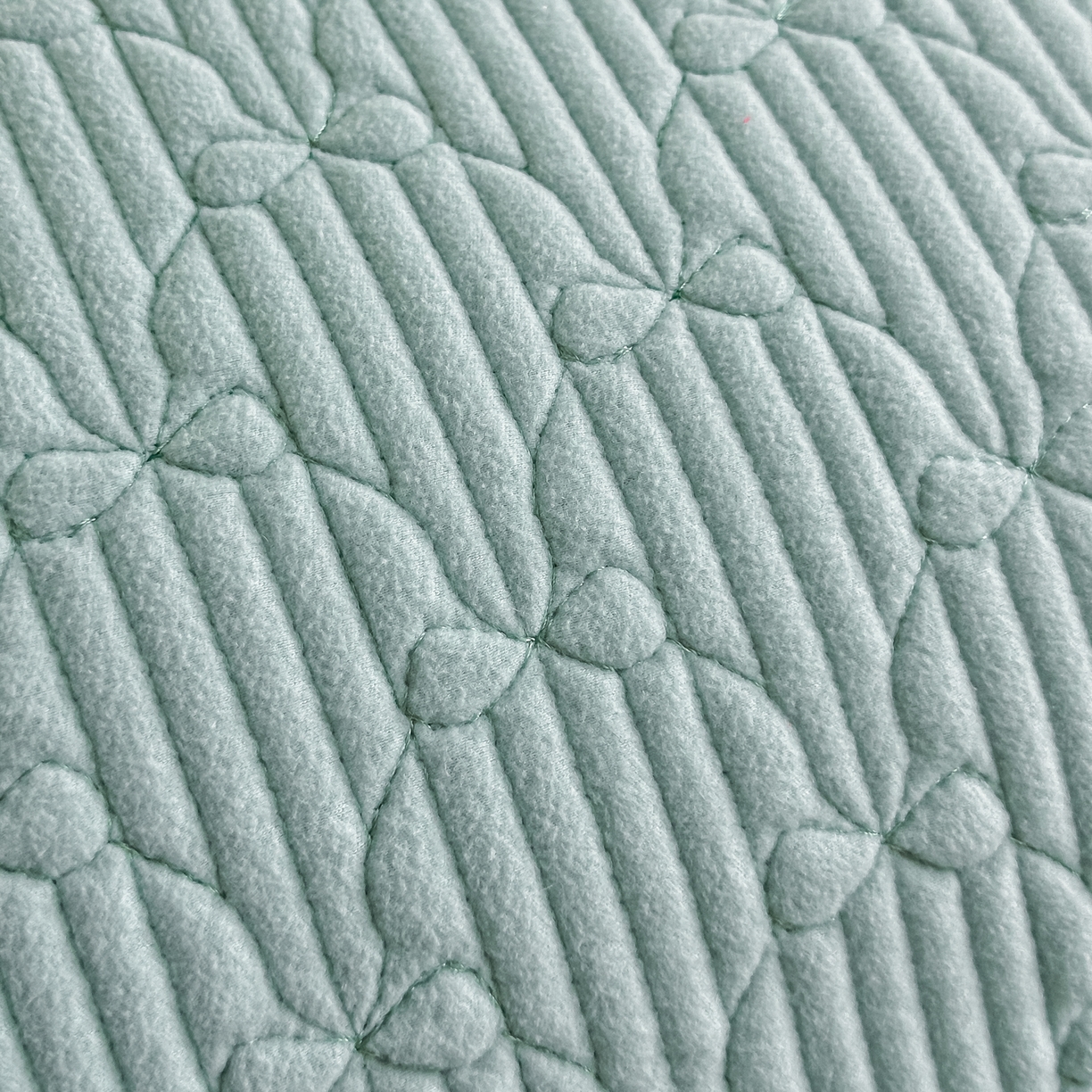 91家纺网 家纺一手货源 找家纺 手艺人家纺 2025新款高克重韩国绒三件套 HS绿色