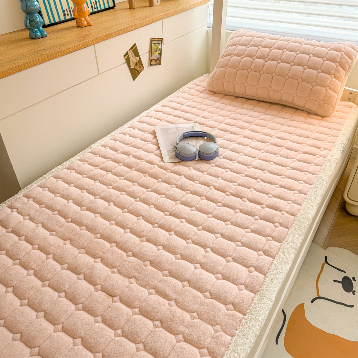 91家纺网 家纺一手货源 找家纺 （总）雯豆家纺 【加厚款】2025新款牛奶绒床褥纯色学生宿舍床垫子