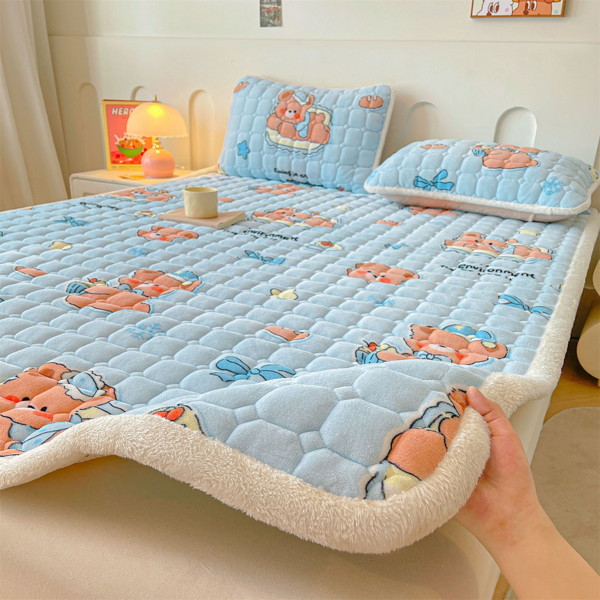 雯豆家纺 【加厚款】2025新款牛奶绒床垫床护垫印花小清新床褥床垫子 牛奶绒床褥-趴趴熊【加厚款】