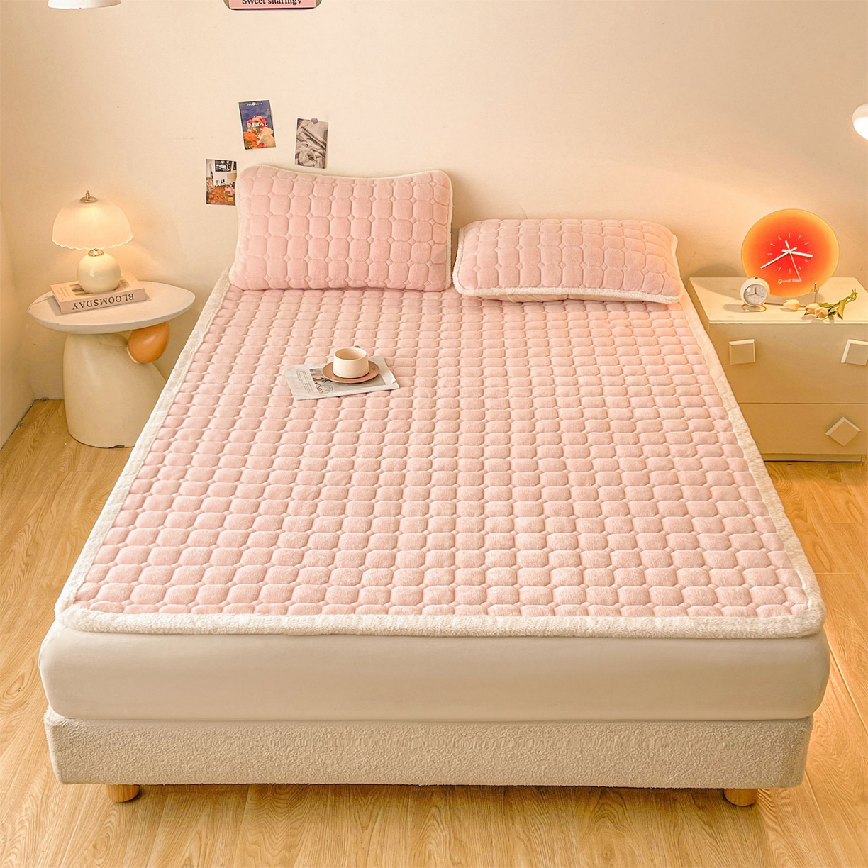 91家纺网 家纺一手货源 找家纺 （总）雯豆家纺 【加厚款】2025秋冬新款牛奶绒纯色床褥床垫床护垫子