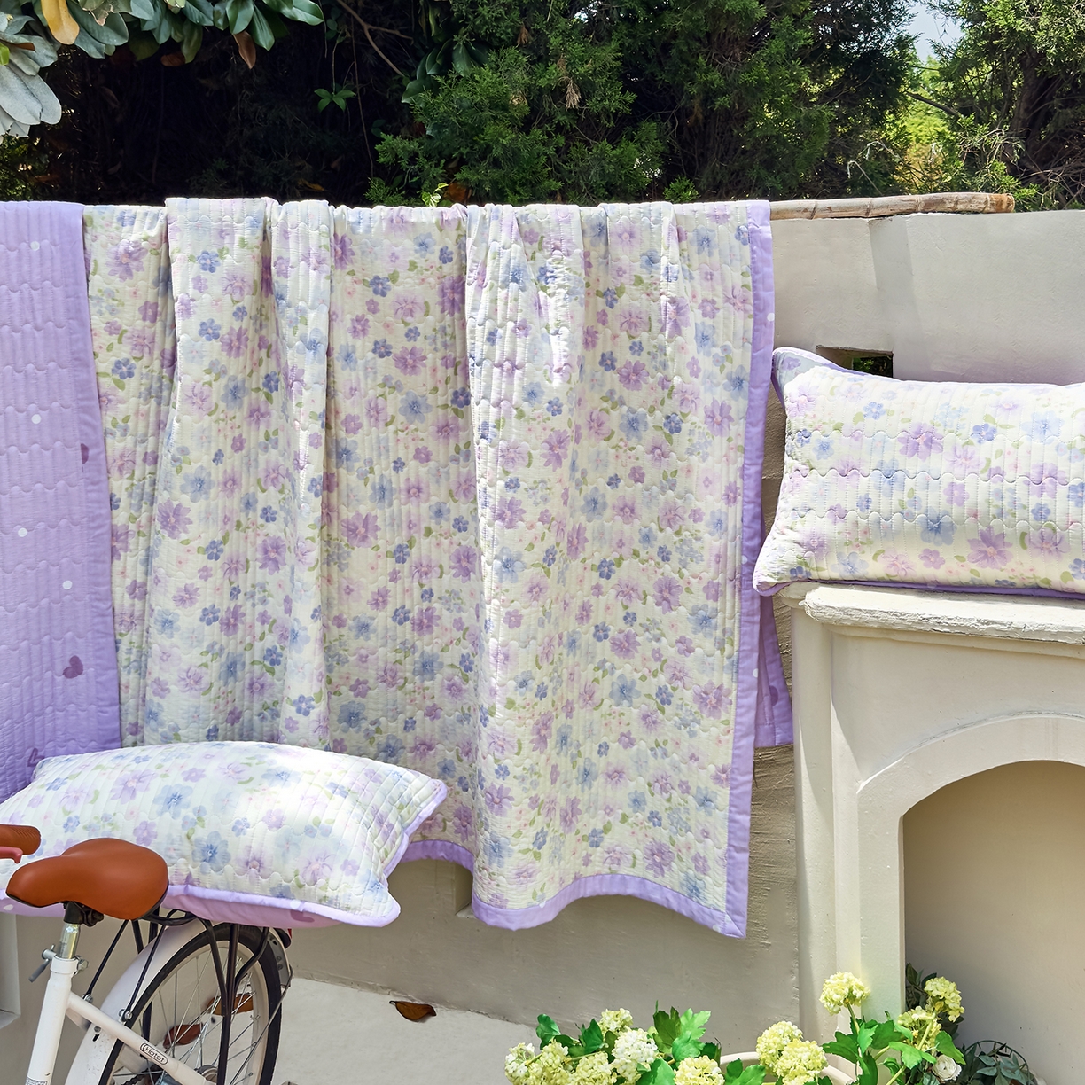 91家纺网 家纺一手货源 找家纺 暖萌 2025新款A类双棉100%全棉13372印花床盖系列 七彩炫舞