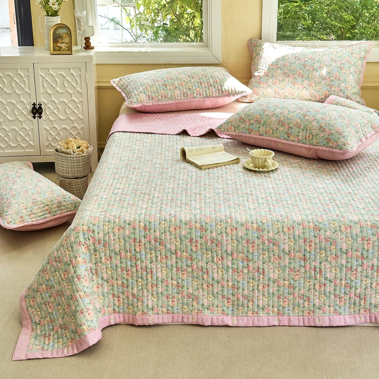 91家纺网 家纺一手货源 找家纺 暖萌 2025新款A类双棉100%全棉13372印花床盖系列 柏林梦境-绿