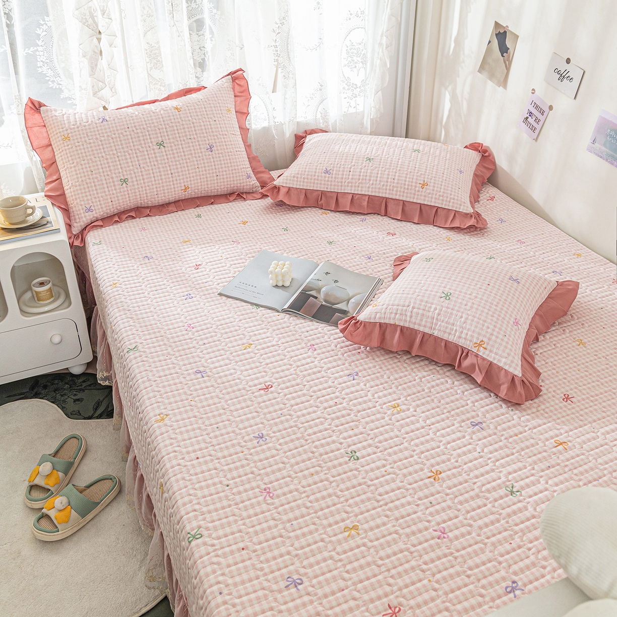 91家纺网 家纺一手货源 找家纺 美优兰 2025新款全棉防滑榻榻米炕垫纯棉床盖三件套 粉色小格