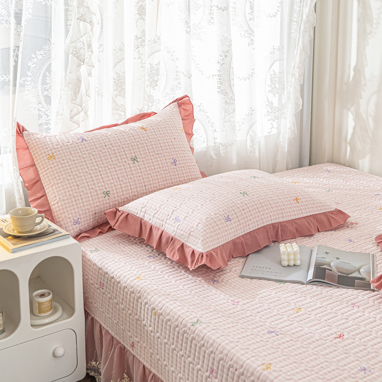 91家纺网 家纺一手货源 找家纺 美优兰 2025新款全棉防滑榻榻米炕垫纯棉床盖三件套 粉色小格