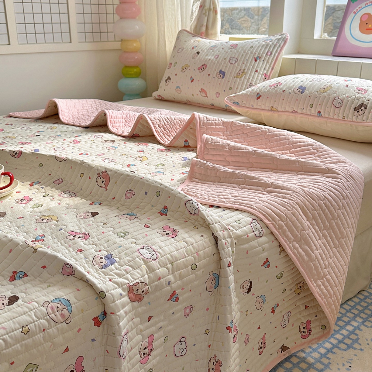 91家纺网 家纺一手货源 找家纺 暖萌 2025新款A类全棉棉花床盖印花系列三件套 糖果幼儿园