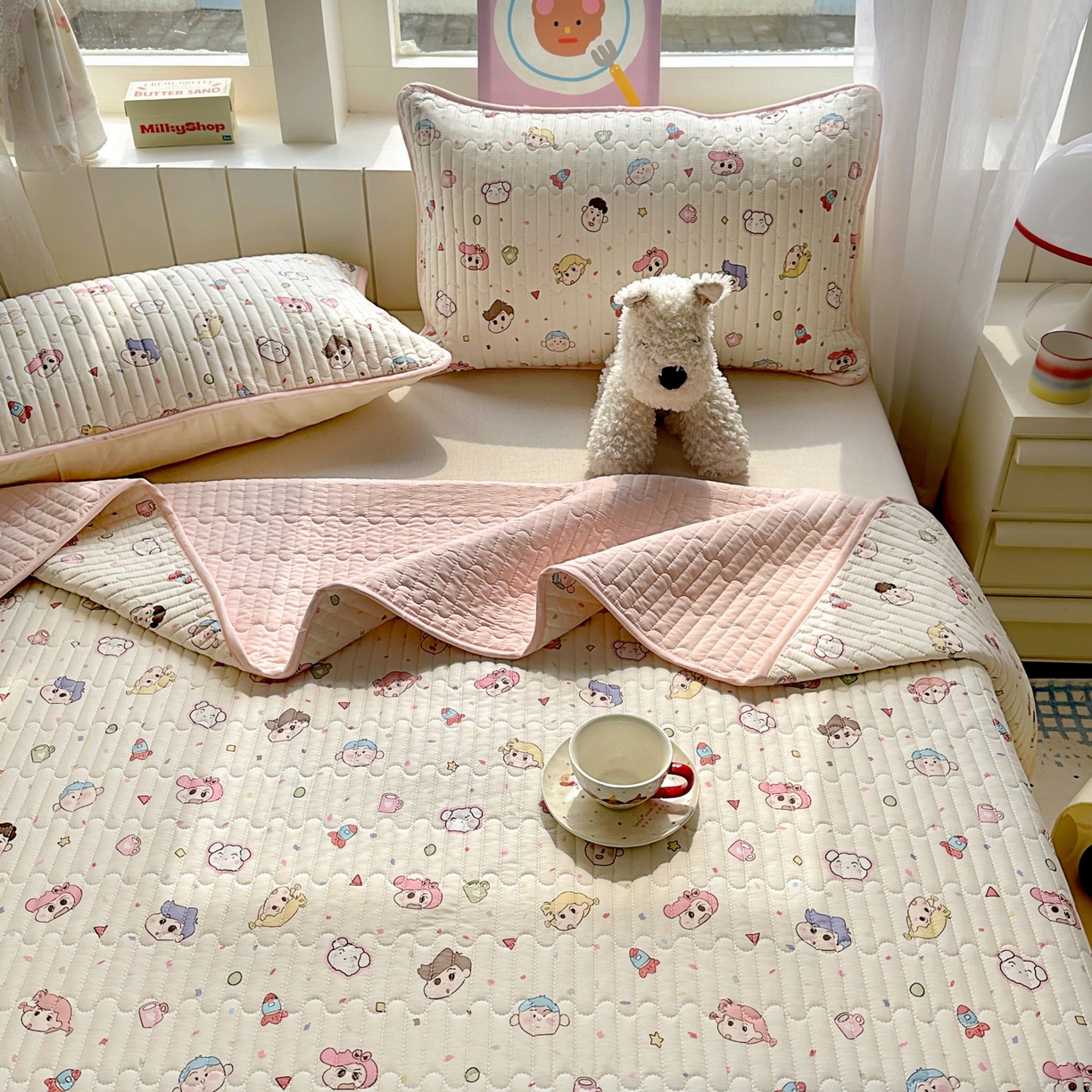 91家纺网 家纺一手货源 找家纺 暖萌 2025新款A类全棉棉花床盖印花系列三件套 糖果幼儿园