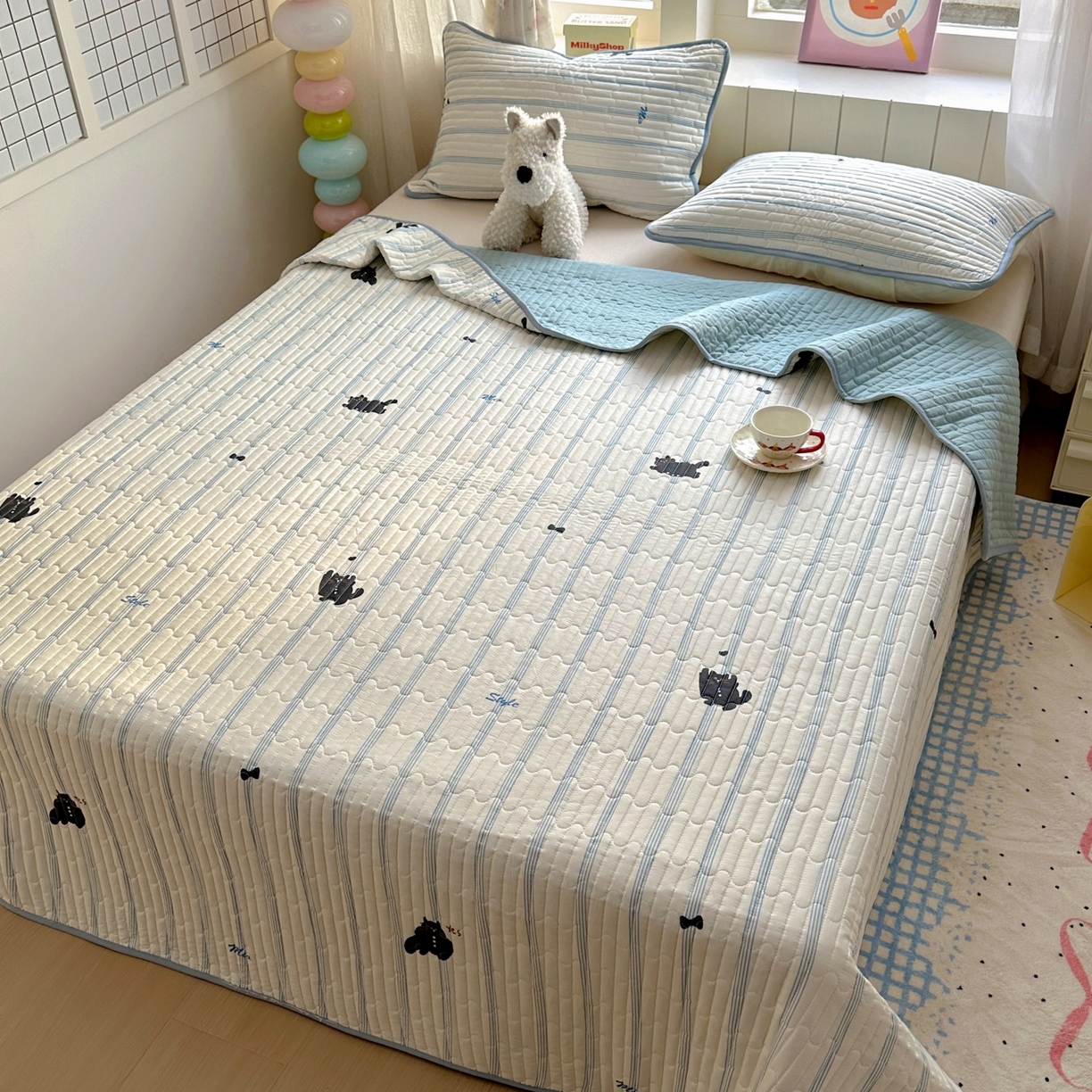 91家纺网 家纺一手货源 找家纺 暖萌 2025新款A类全棉棉花床盖印花系列三件套 黑白涂鸦