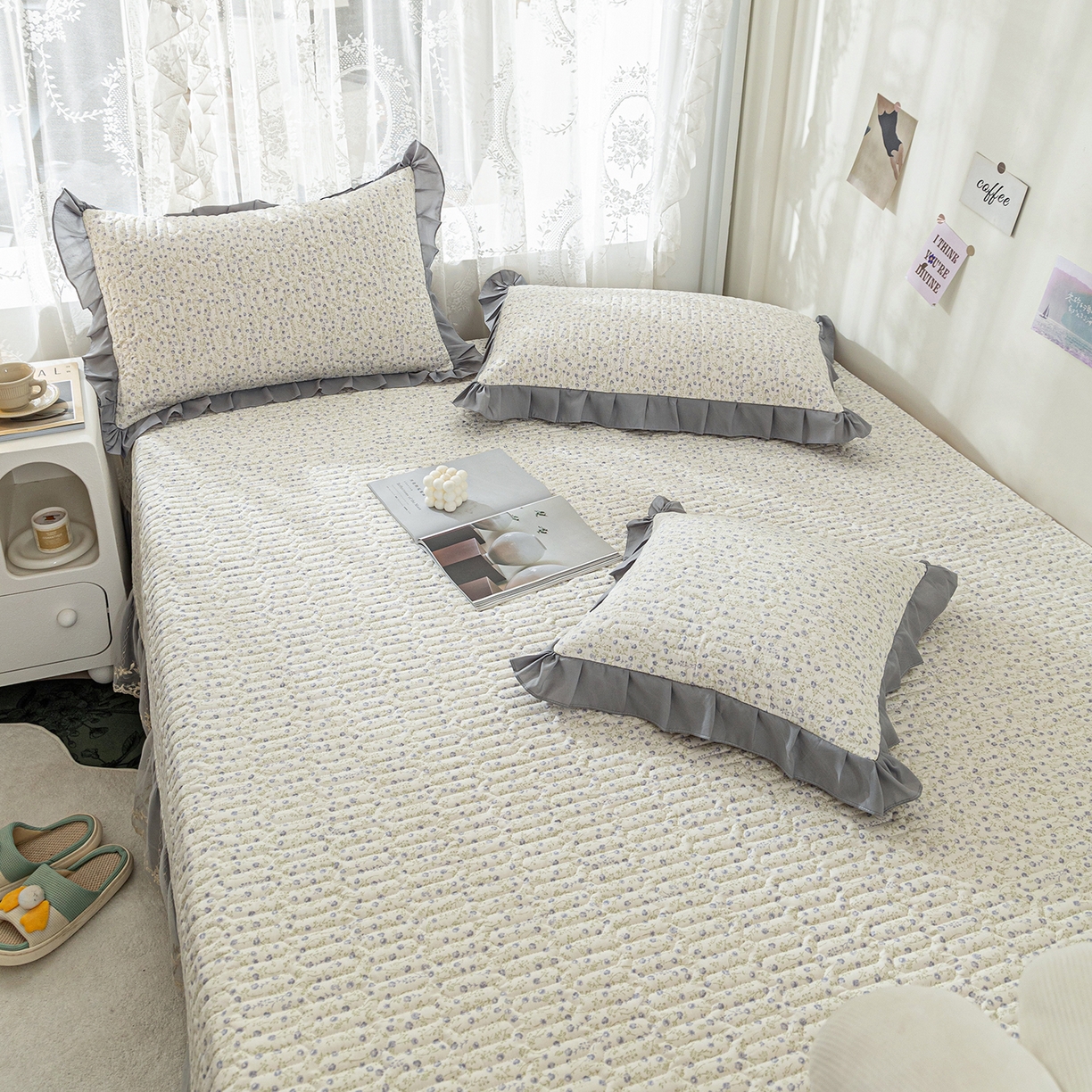 91家纺网 家纺一手货源 找家纺 美优兰 2025新款全棉防滑榻榻米炕垫纯棉床盖三件套 满天星