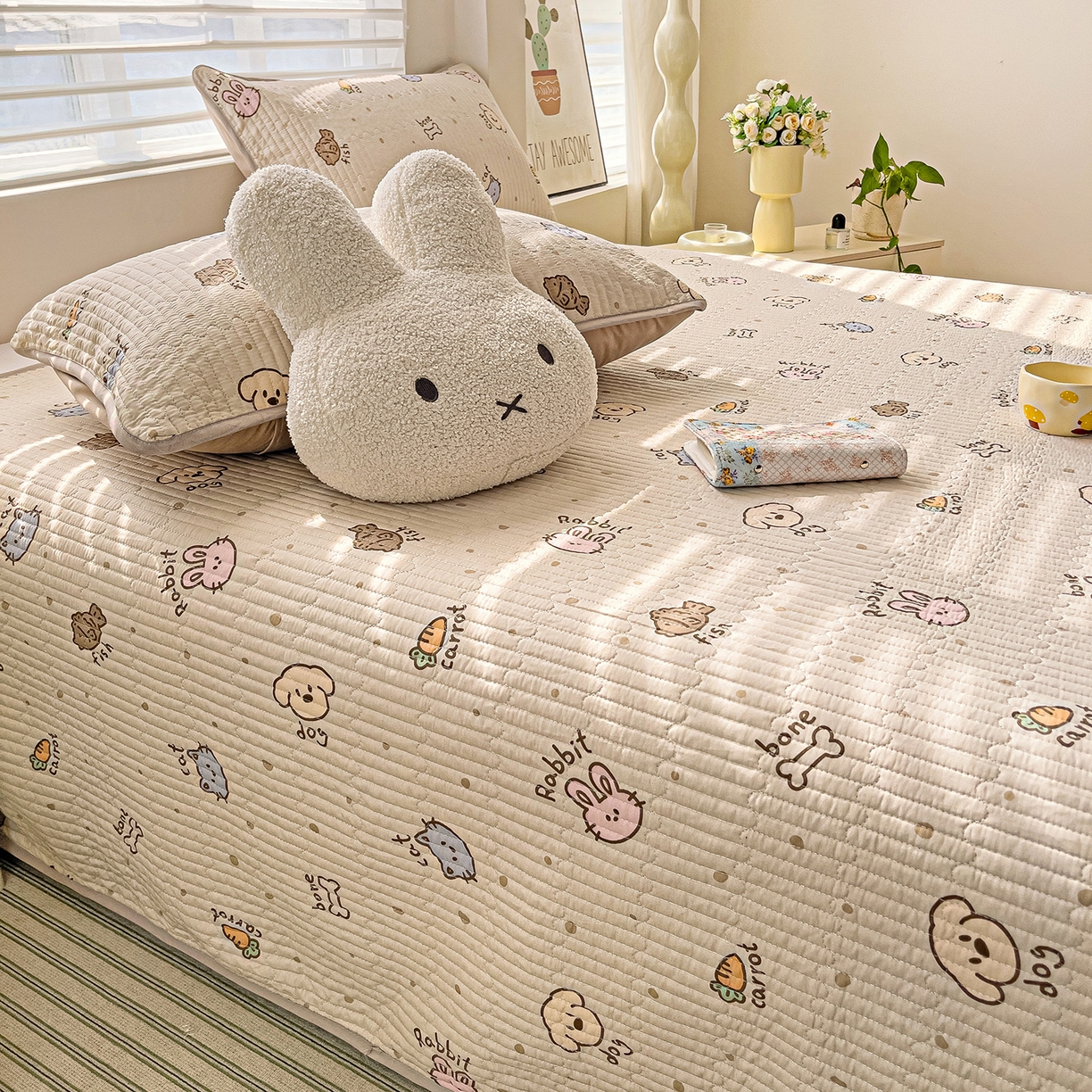 91家纺网 家纺一手货源 找家纺 暖萌 2025新款A类全棉棉花床盖印花系列三件套 宠物时间-米