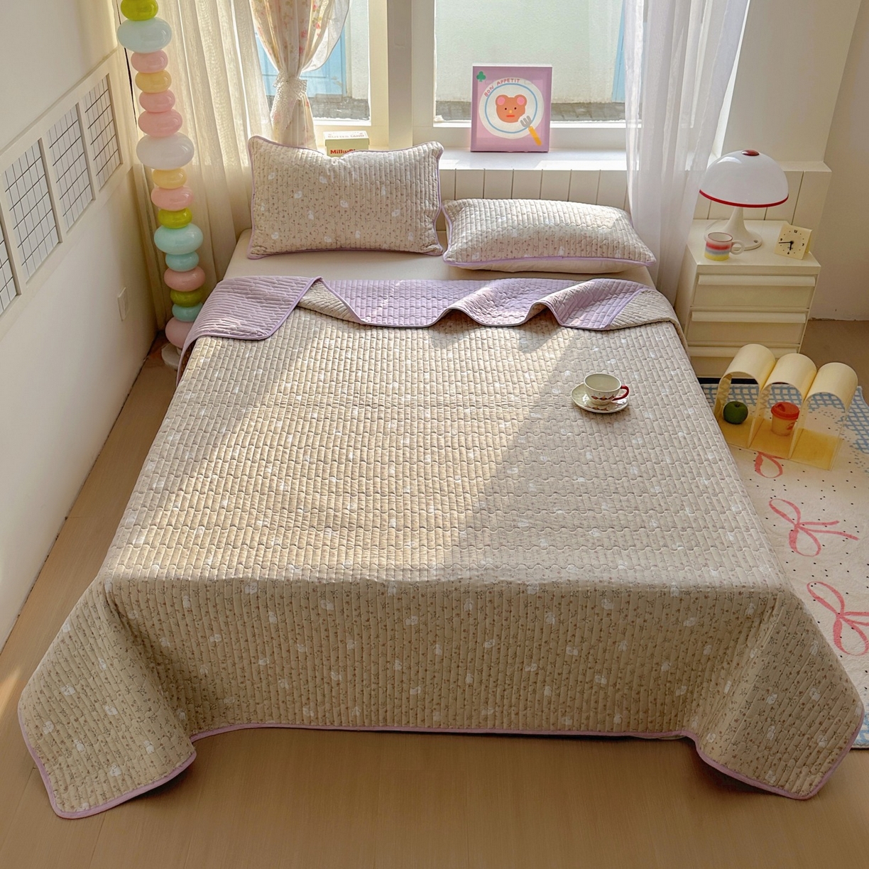 91家纺网 家纺一手货源 找家纺 暖萌 2025新款A类全棉棉花床盖印花系列三件套 采薇兔