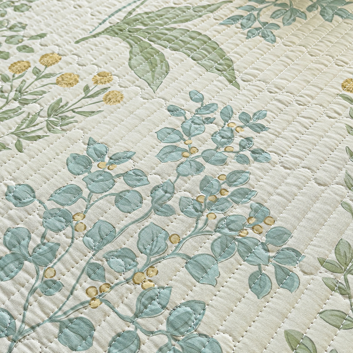 91家纺网 家纺一手货源 找家纺 暖萌 2025新款A类全棉棉花床盖印花系列三件套 仙草