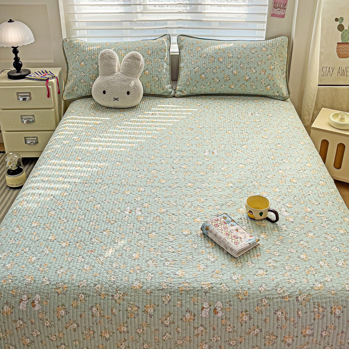 91家纺网 家纺一手货源 找家纺 暖萌 2025新款A类全棉棉花床盖印花系列三件套 花蜜-绿