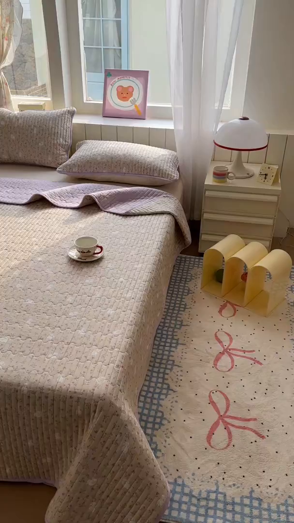 91家纺网 家纺一手货源 找家纺 暖萌 2025新款A类全棉棉花床盖印花系列三件套 采薇兔