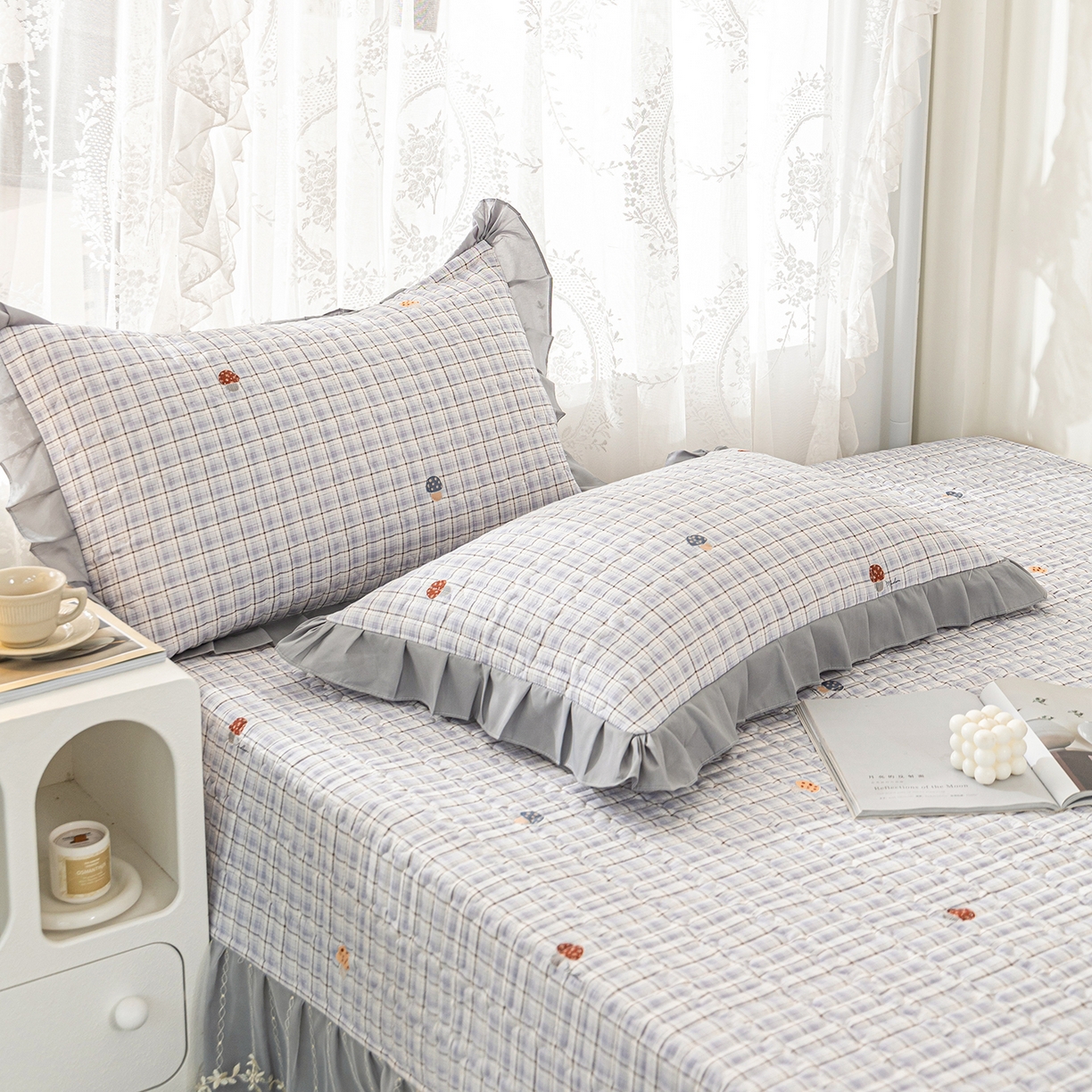 91家纺网 家纺一手货源 找家纺 美优兰 2025新款全棉防滑榻榻米炕垫纯棉床盖三件套 蘑菇格