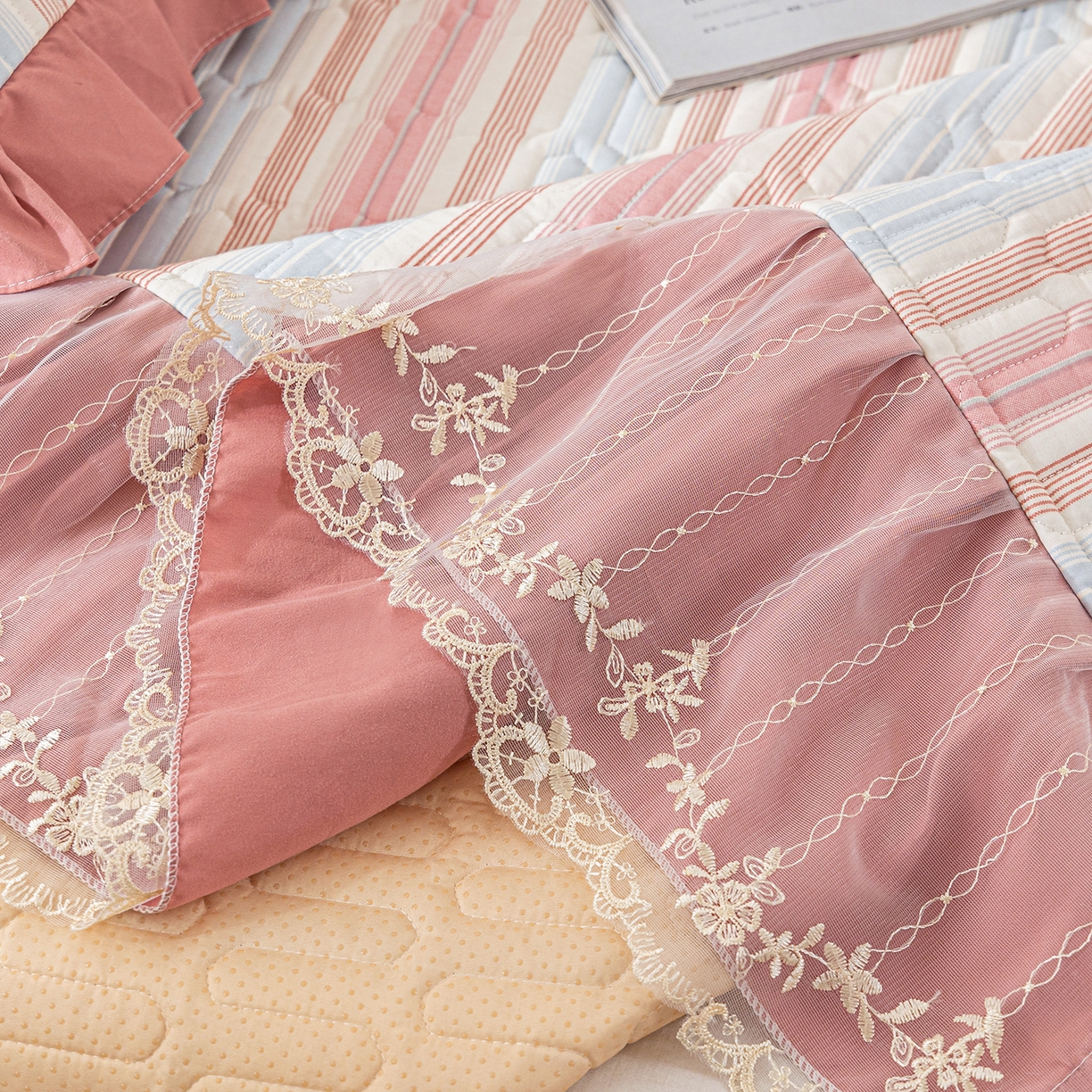 91家纺网 家纺一手货源 找家纺 美优兰 2025新款全棉防滑榻榻米炕垫纯棉床盖三件套 听海