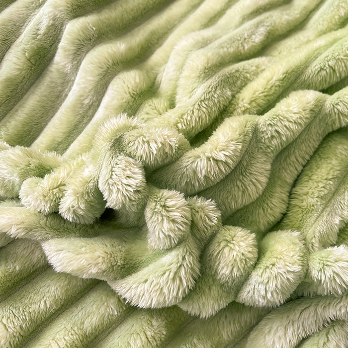 91家纺网 家纺一手货源 找家纺 湘之帛 2025新款柔软兔毛绒毛毯盖毯毯子 牛油果绿