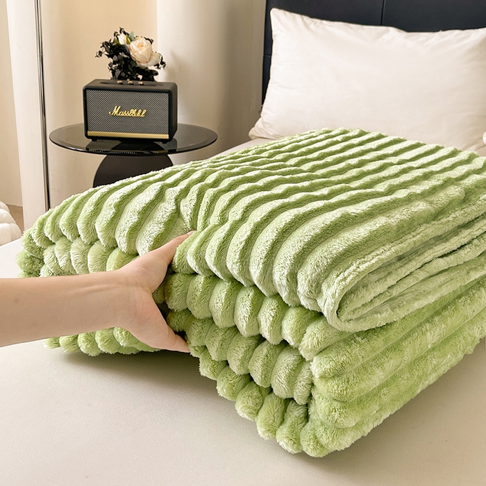 湘之帛 2025新款柔软兔毛绒毛毯盖毯毯子 牛油果绿