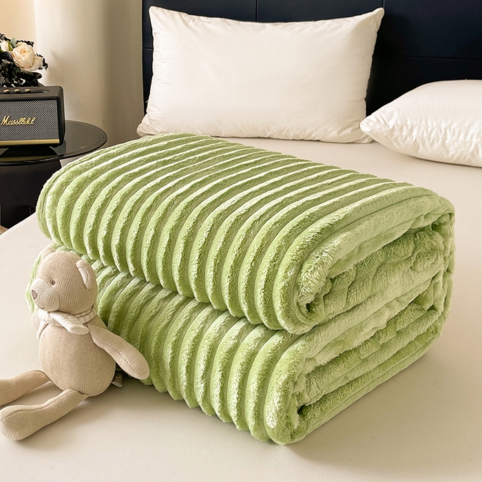 91家纺网 家纺一手货源 找家纺 湘之帛 2025新款柔软兔毛绒毛毯盖毯毯子 牛油果绿