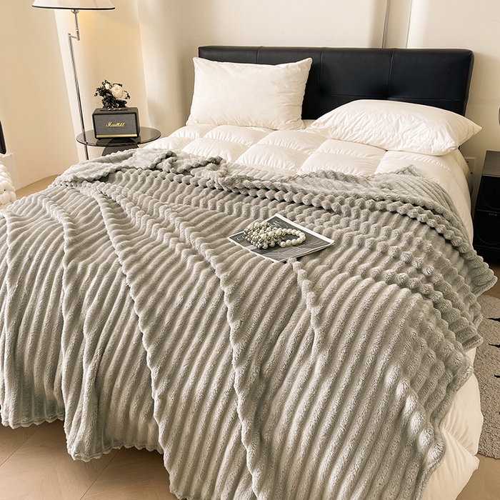 91家纺网 家纺一手货源 找家纺 湘之帛 2025新款柔软兔毛绒毛毯盖毯毯子 绅士灰