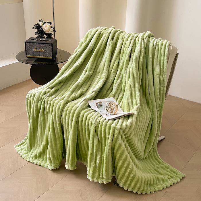 91家纺网 家纺一手货源 找家纺 湘之帛 2025新款柔软兔毛绒毛毯盖毯毯子 牛油果绿