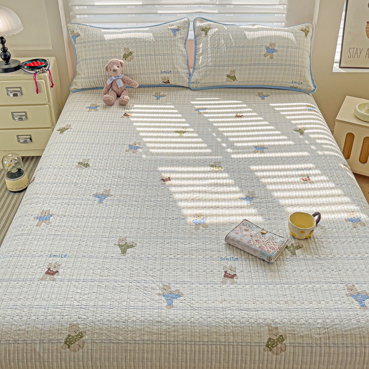 91家纺网 家纺一手货源 找家纺 暖萌 2025新款A类全棉棉花床盖印花三件套 比利熊