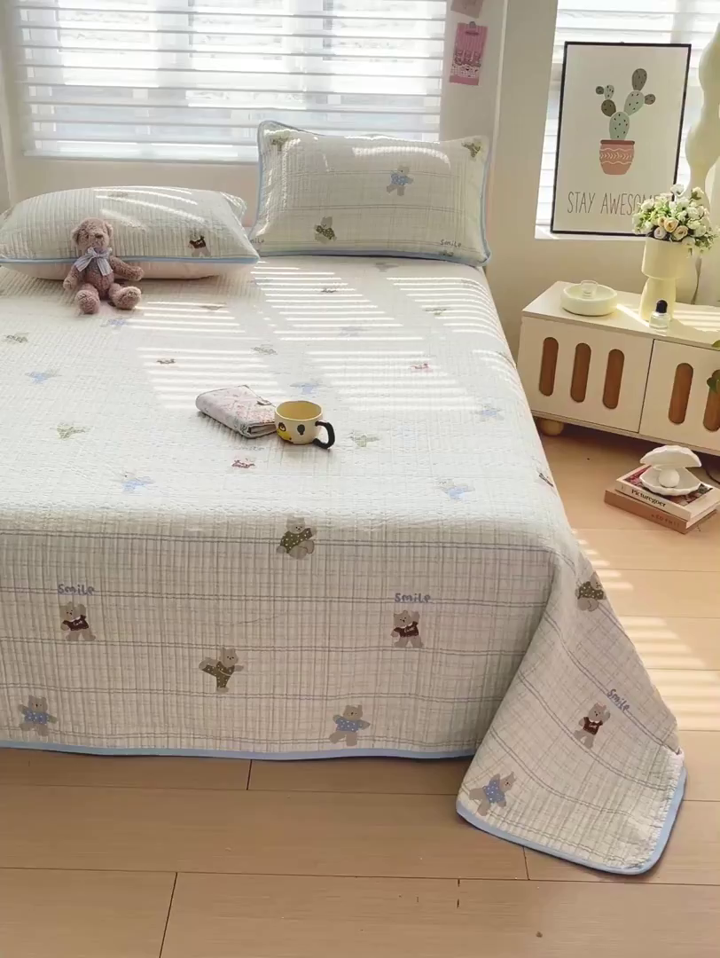 91家纺网 家纺一手货源 找家纺 暖萌 2025新款A类全棉棉花床盖印花三件套 比利熊