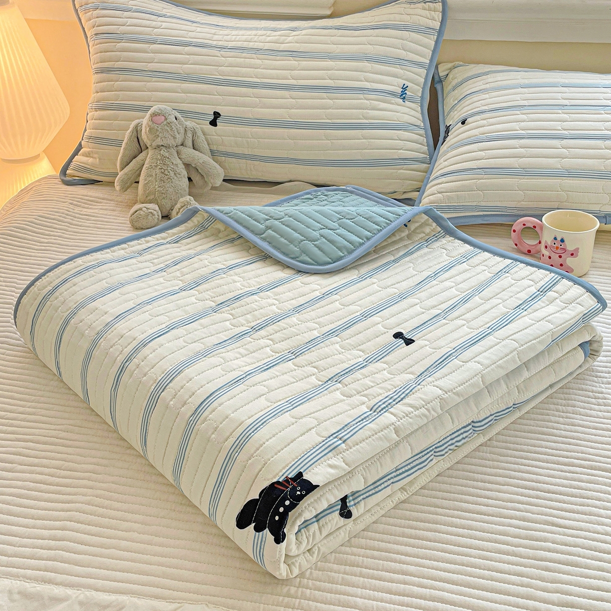 暖萌 2025新款A类全棉棉花床盖印花三件套 黑白涂鸦