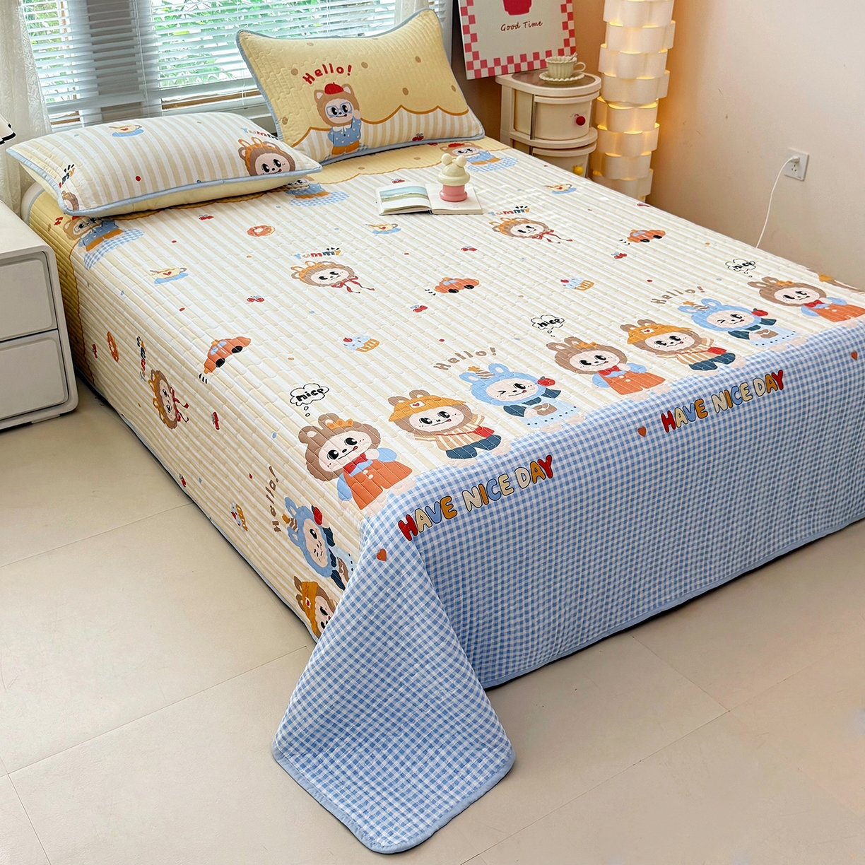 91家纺网 家纺一手货源 找家纺 暖萌 2025新款A类全棉棉花床盖印花三件套 拉布兔兔