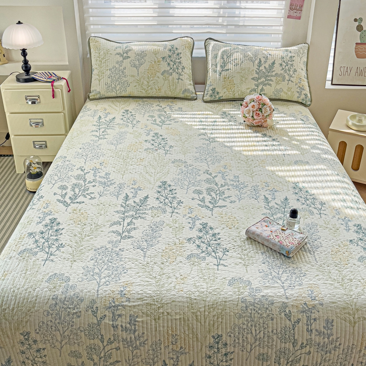 91家纺网 家纺一手货源 找家纺 暖萌 2025新款A类全棉棉花床盖印花三件套 幽兰花谷