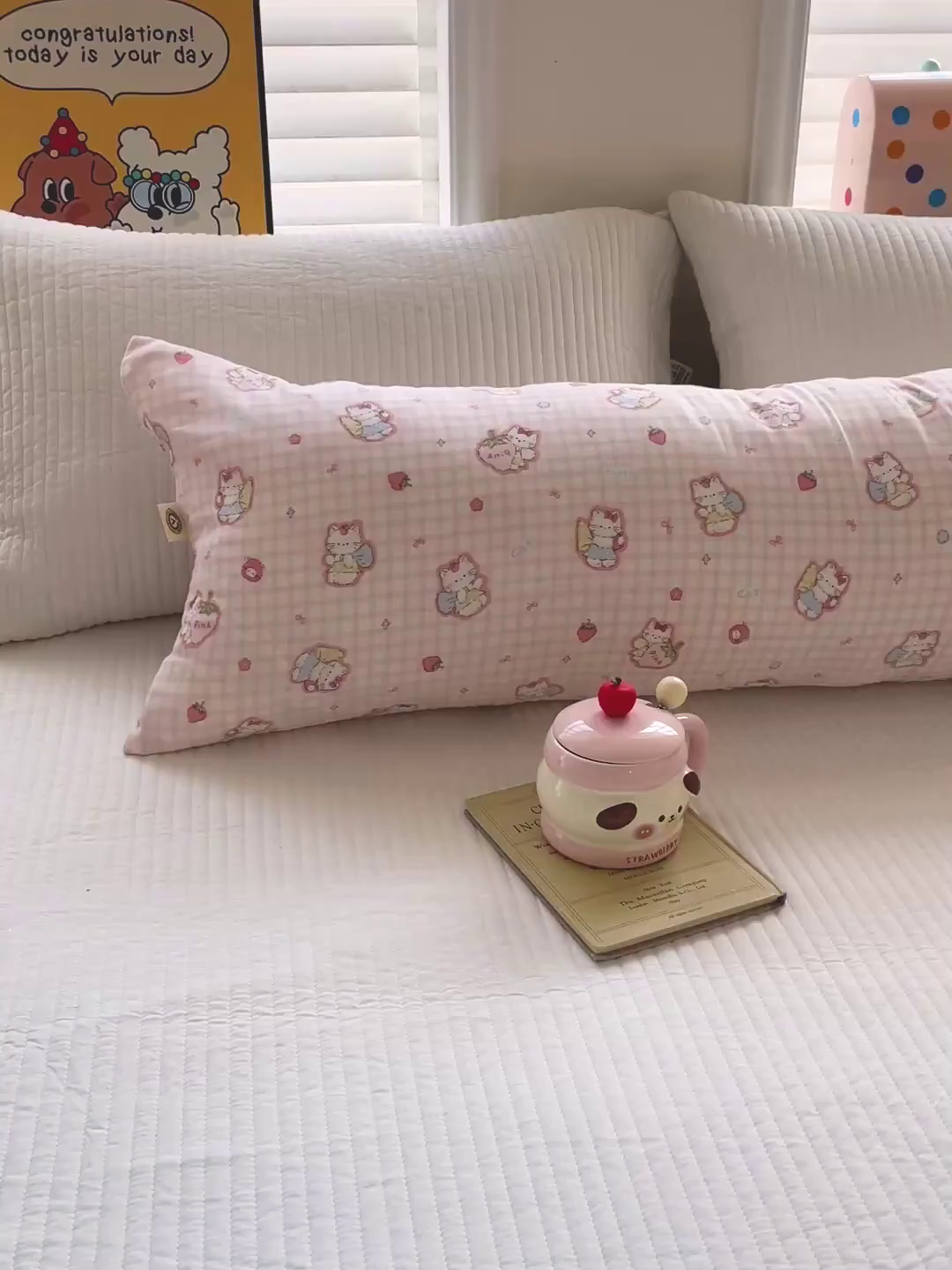 91家纺网 家纺一手货源 找家纺 亦帆枕芯 2025新款双层纱全棉长条抱枕可拆洗抱腿侧睡枕夹腿学生孕妇搂抱枕长条115x40cm 可爱猫咪-全棉双层纱长条抱枕