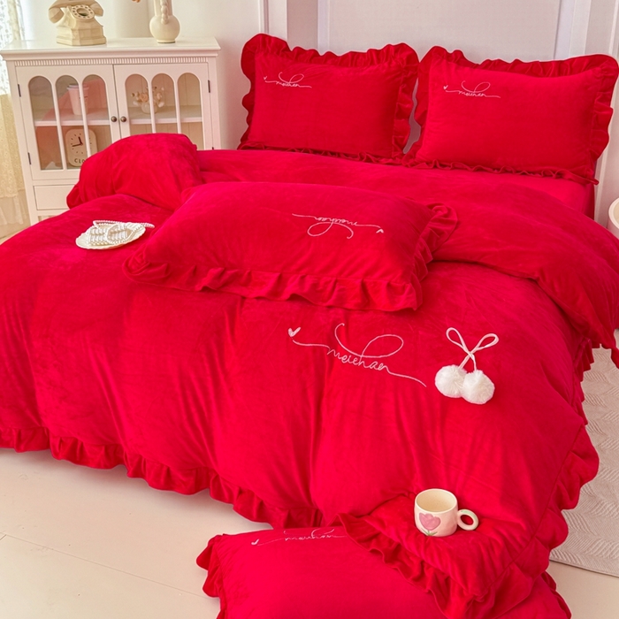 91家纺网 家纺一手货源 找家纺 （总）恋尚羽家纺 2025新款韩版花边婴儿绒绣花大床裙四件套宝宝绒婴肤绒公主风韩式