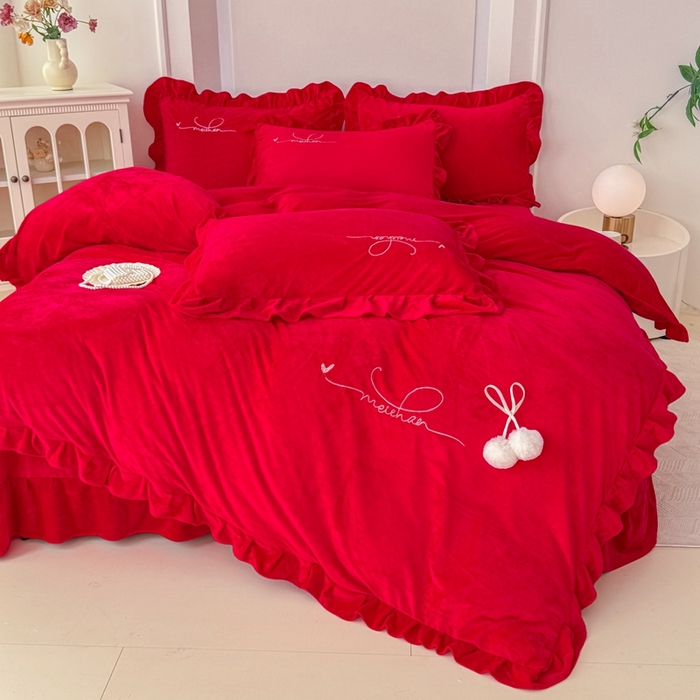 91家纺网 家纺一手货源 找家纺 （总）恋尚羽家纺 2025新款韩版花边婴儿绒绣花大床裙四件套宝宝绒婴肤绒公主风韩式