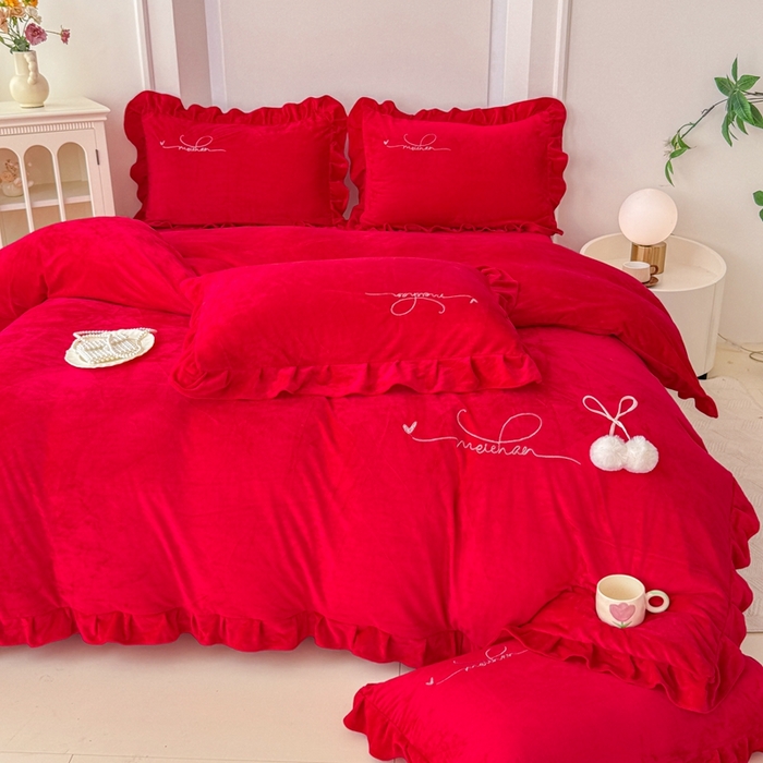 91家纺网 家纺一手货源 找家纺 （总）恋尚羽家纺 2025新款韩版花边婴儿绒绣花大床裙四件套宝宝绒婴肤绒公主风韩式