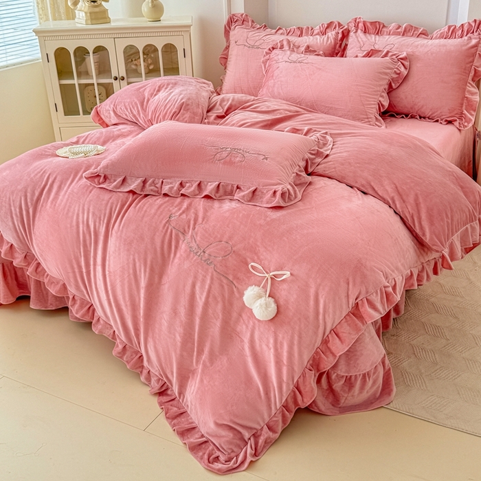 91家纺网 家纺一手货源 找家纺 恋尚羽家纺 2025新款韩版花边婴儿绒绣花大床裙四件套宝宝绒婴肤绒公主风韩式 豆沙色