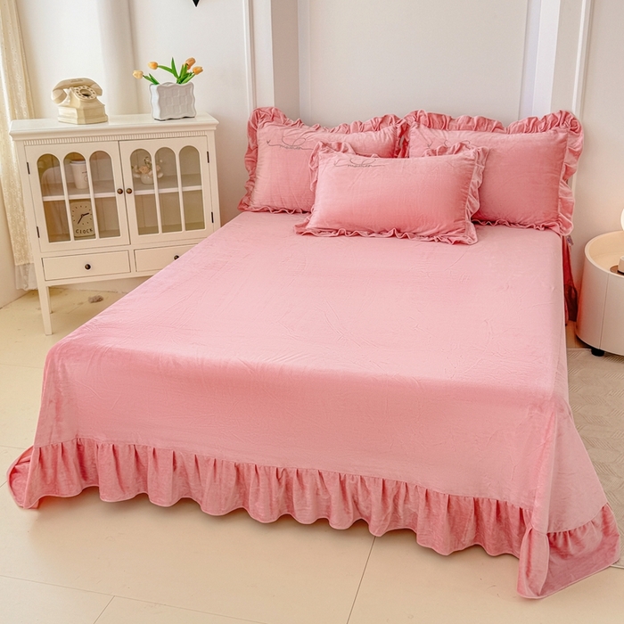 91家纺网 家纺一手货源 找家纺 恋尚羽家纺 2025新款韩版花边婴儿绒绣花大床裙四件套宝宝绒婴肤绒公主风韩式 粉色