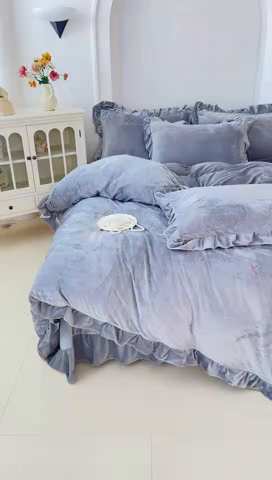 91家纺网 家纺一手货源 找家纺 恋尚羽家纺 2025新款韩版花边婴儿绒绣花大床裙四件套宝宝绒婴肤绒公主风韩式 灰色