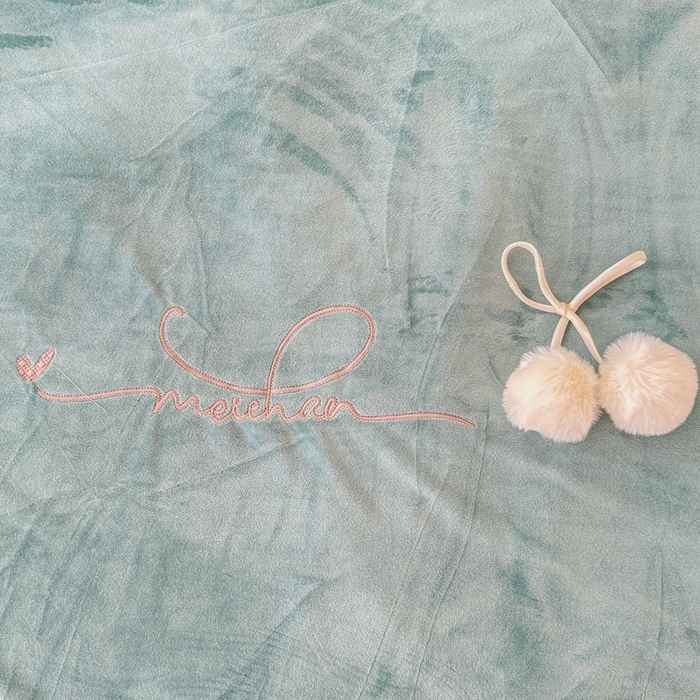 91家纺网 家纺一手货源 找家纺 恋尚羽家纺 2025新款韩版花边婴儿绒绣花大床裙四件套宝宝绒婴肤绒公主风韩式 墨绿色