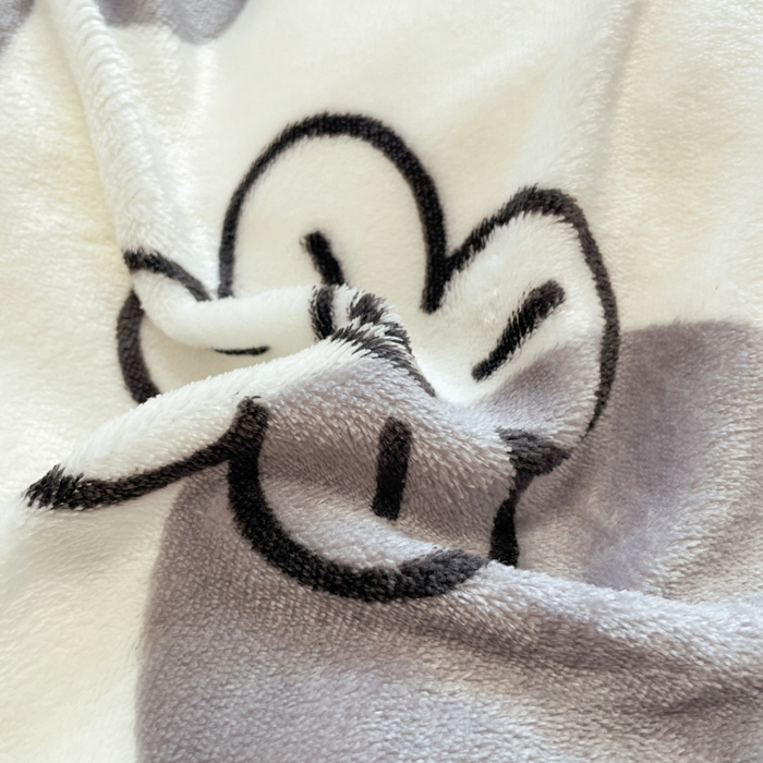 91家纺网 家纺一手货源 找家纺 柒月家居 2025新款高克重牛奶绒印花加厚保暖四件套 斑点熊