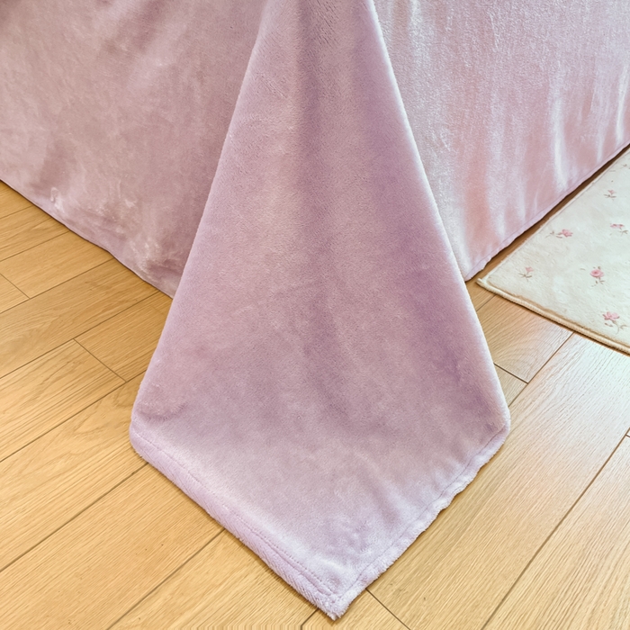 91家纺网 家纺一手货源 找家纺 柒月家居 2025新款高克重牛奶绒印花加厚保暖四件套 花花奶猫