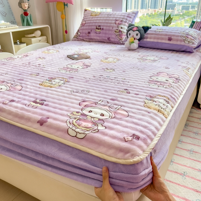 91家纺网 家纺一手货源 找家纺 摩妮卡 2025新款加厚牛奶绒泡泡绒床笠三件套 蝴蝶结美乐蒂