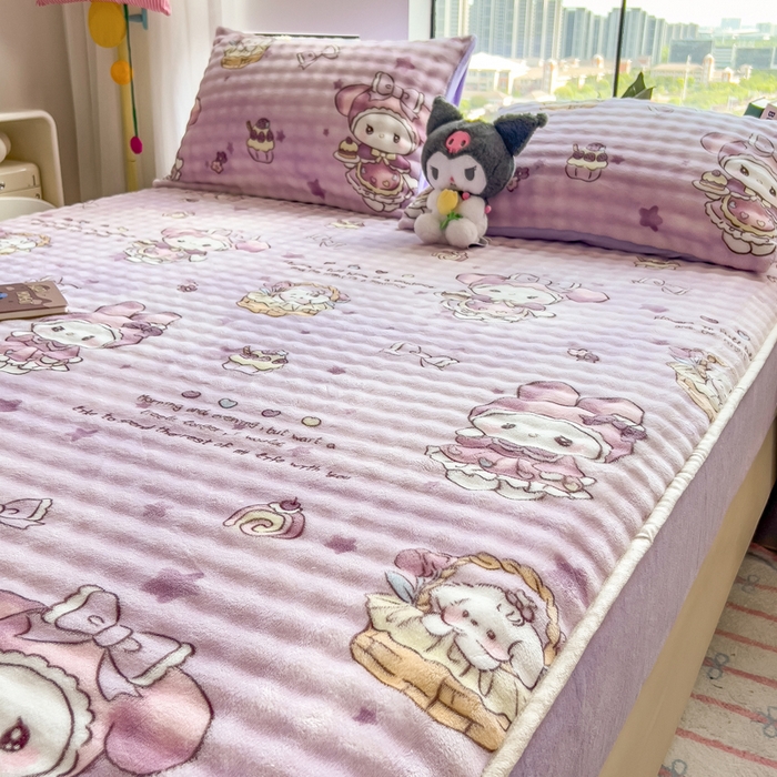 91家纺网 家纺一手货源 找家纺 摩妮卡 2025新款加厚牛奶绒泡泡绒床笠三件套 蝴蝶结美乐蒂