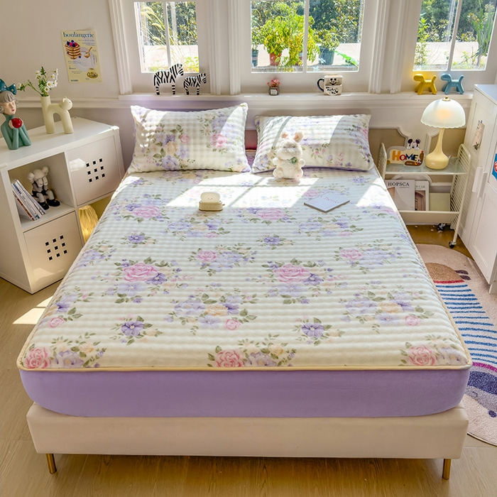 91家纺网 家纺一手货源 找家纺 摩妮卡 2025新款加厚牛奶绒泡泡绒床笠三件套 花锦