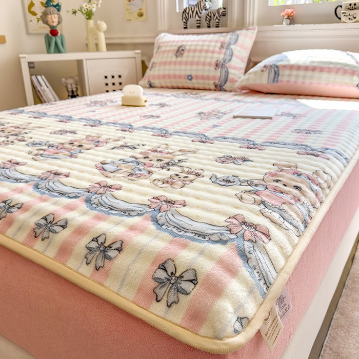 91家纺网 家纺一手货源 找家纺 摩妮卡 2025新款加厚牛奶绒泡泡绒床笠三件套 布洛尼