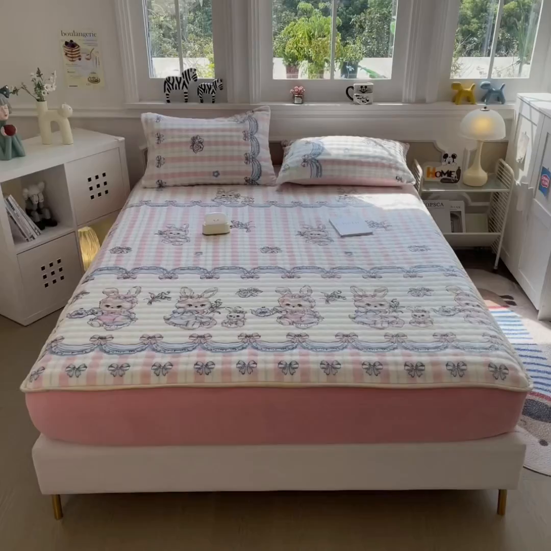 91家纺网 家纺一手货源 找家纺 摩妮卡 2025新款加厚牛奶绒泡泡绒床笠三件套 布洛尼