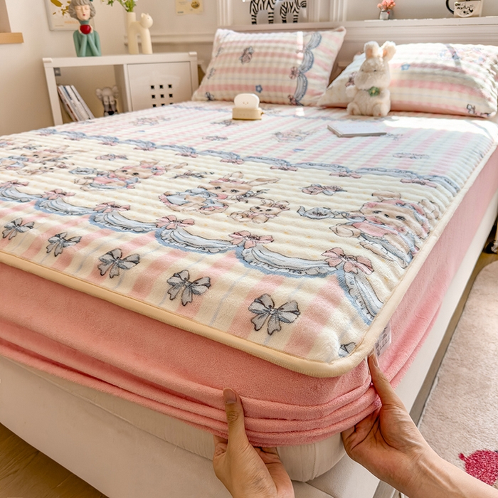 91家纺网 家纺一手货源 找家纺 摩妮卡 2025新款加厚牛奶绒泡泡绒床笠三件套 布洛尼