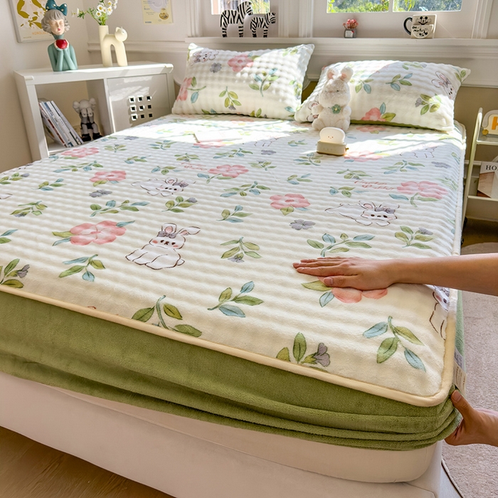 摩妮卡 2025新款加厚牛奶绒泡泡绒床笠三件套 轻舞花影