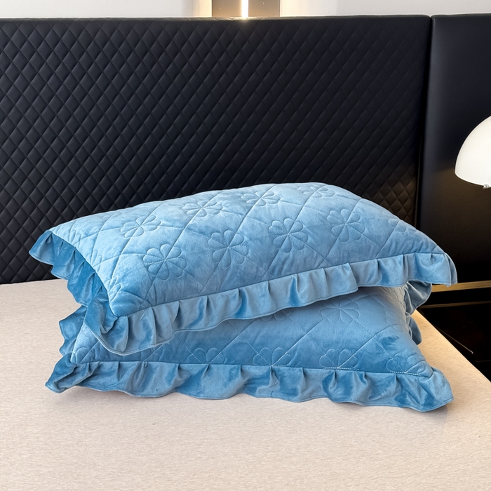 91家纺网 家纺一手货源 找家纺 （总）逸林家纺《原希尔顿逸林》 2025新款床盖水晶绒床盖床裙三件套夹棉床盖