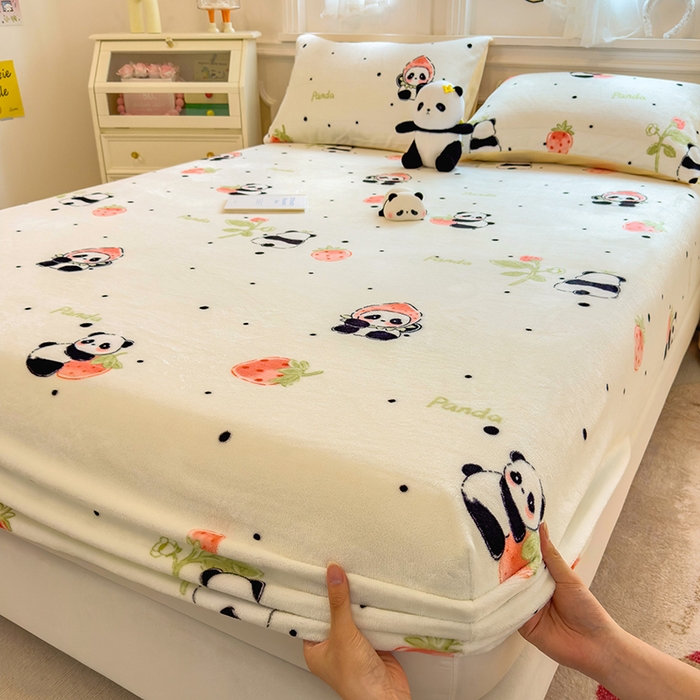 91家纺网 家纺一手货源 找家纺 摩妮卡 2025新款印花系列小清新牛奶绒印花床笠三件套 小可爱